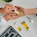 NAVEH PHARMA Itchy Uars Remedy Uar Clears and Itch Relief CLANEF 124; Ošetřuje všechny příčiny Itchiness Ušní 124; Jet Spray for Eczema Treatment & Clogged Uar Relief (1 Fl Oz + 0.5 Fl Oz)