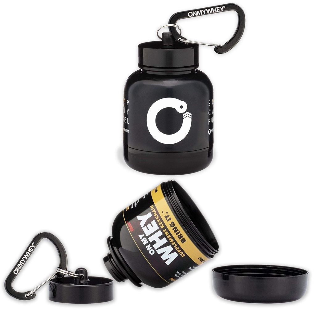 OnMyWhey - Protein Powder and Supplement Funnel Keychain, Přenosný to- Kontejner pro posilovnu, cvičení, Fitness a cestování - TSA Schváleno, Combo 2-Pack w / 1 Moderní & 1 Classic