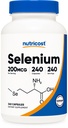 Nutricost Selenium 200mcg, 240 Vegetariánských kapslí, Non- GMO, Gluten Free L- Selenomethionin