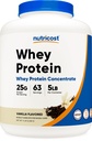Nutricost Syrovátkový prášek, vanilka, 5 liber - Syrovátkový proteinový koncentrát