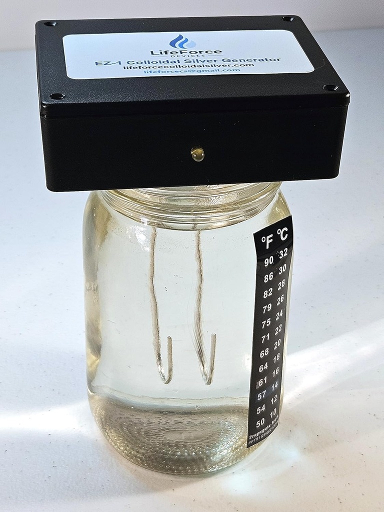 EZ-1 Deluxe Koloidní generátor balíček (10 Gauge Silver Wires) - Make 32 oz za 16 minut
