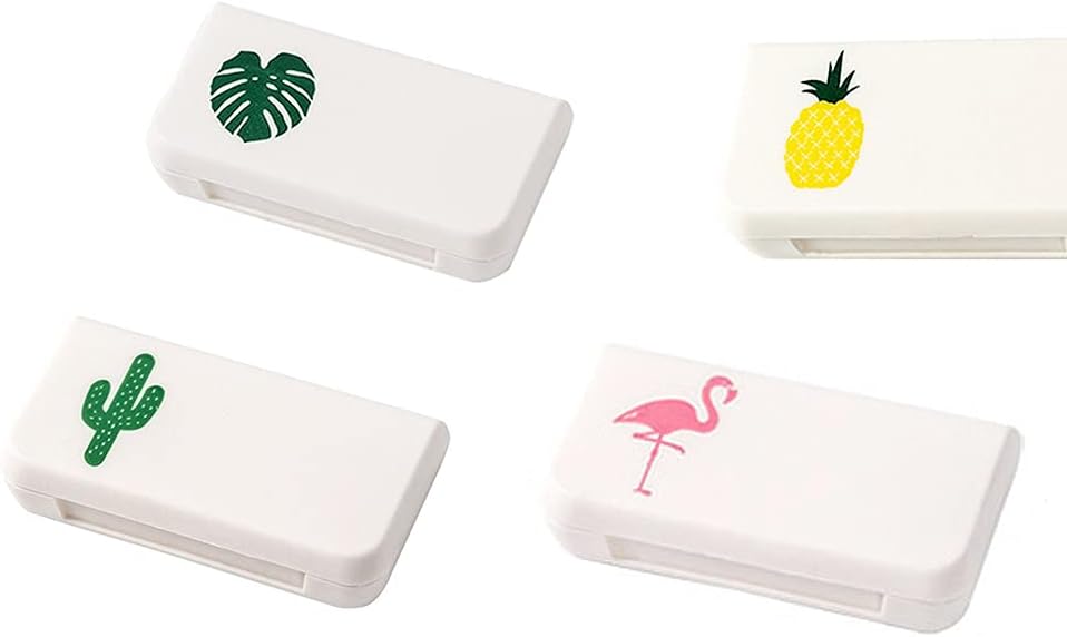 SagaSave cestovní Pill Pouzdro 3 Kompartmenty Přenosné Pill Pouzdro Dustproof a Moisture-Proof Denní Pill Pouzdro malé Pill Box pro vitamíny, rybí olej, doplňky (4 Styly)