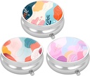 3 Pack Pill Box, Malé Pill Pouzdro pro Purse & Pocket, Roztomilý Pořadatel Travel Medicine, Portable Medicine Kontejner Držák držet vitamíny, Léky, Rybí olej & dodatek, Art Style Pattern