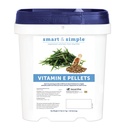 Smart & Simple Vitamin E Pellets CLAS124; Koňský dodatek Pellety CLAS124; Vitamin E pro koně CLAS124; Imunitní podpora CLAS124; Pelet Form for Easy Feeding CLAS124; 112 Servings CLAS124; 3.7 LB Bucket
