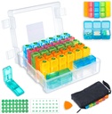Měsíční Pill Organizátor 3 krát denně s 31- Day Moistureproof Box, Týdenní Pill Bag, Pill Cutter, Nálepky, Plastové otevření Pick pro snadné použití, Pohodlné denní léčby Management (White)