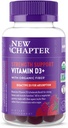 Nová kapitola Organic Vitamin D3 + Gummies - 52% méně cukru §, 1000 IU USDA Organic Vitamin D, One Daily Gummy for Strong Bones & Muscle Function, Non- GMO, Gluten Free, Mixed Berry Ochucené, 60ct